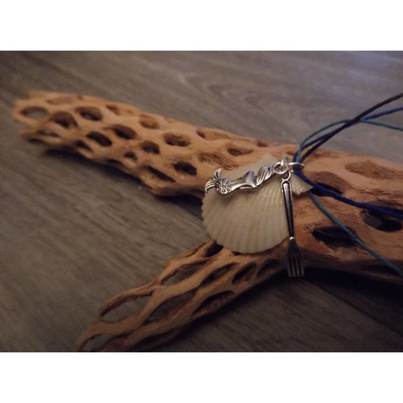 Dinglehopper Mermaid Ariel Necklace Fork - Picture 7 of 8